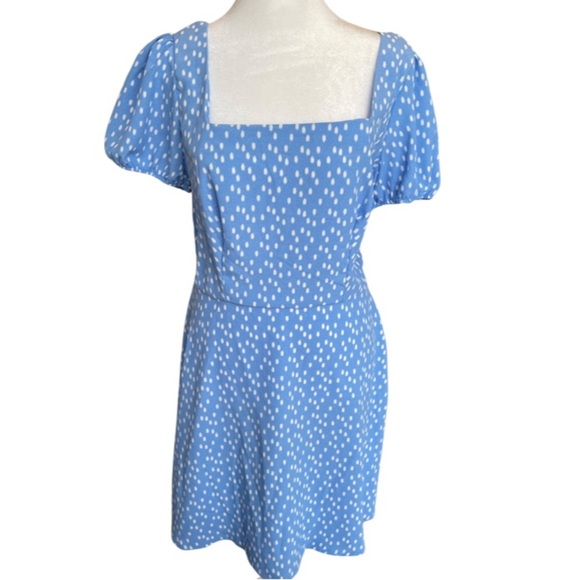 NWT. Juniors’ Lily Rose Short Sleeve Back Cutout Skater Dress Large - Picture 2 of 6